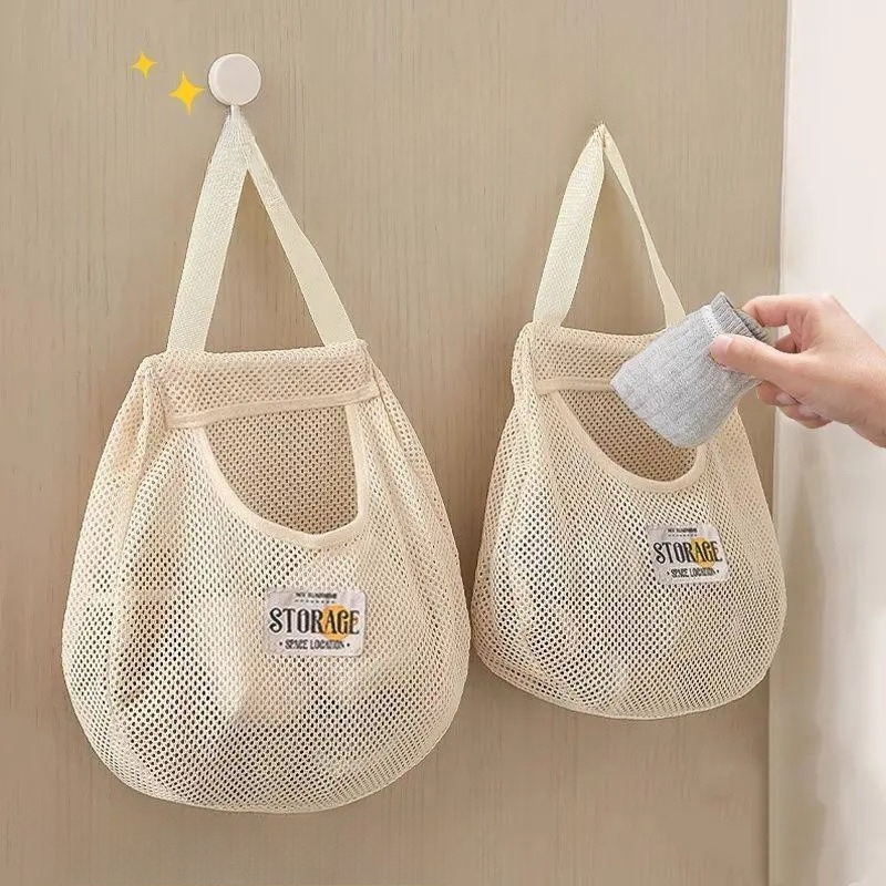 Borsa porta calzini da appende - Sock Organizer Tray recensione e prezzo